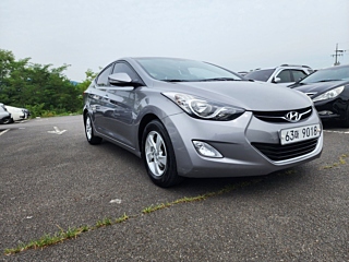 HYUNDAI AVANTE MD 2012