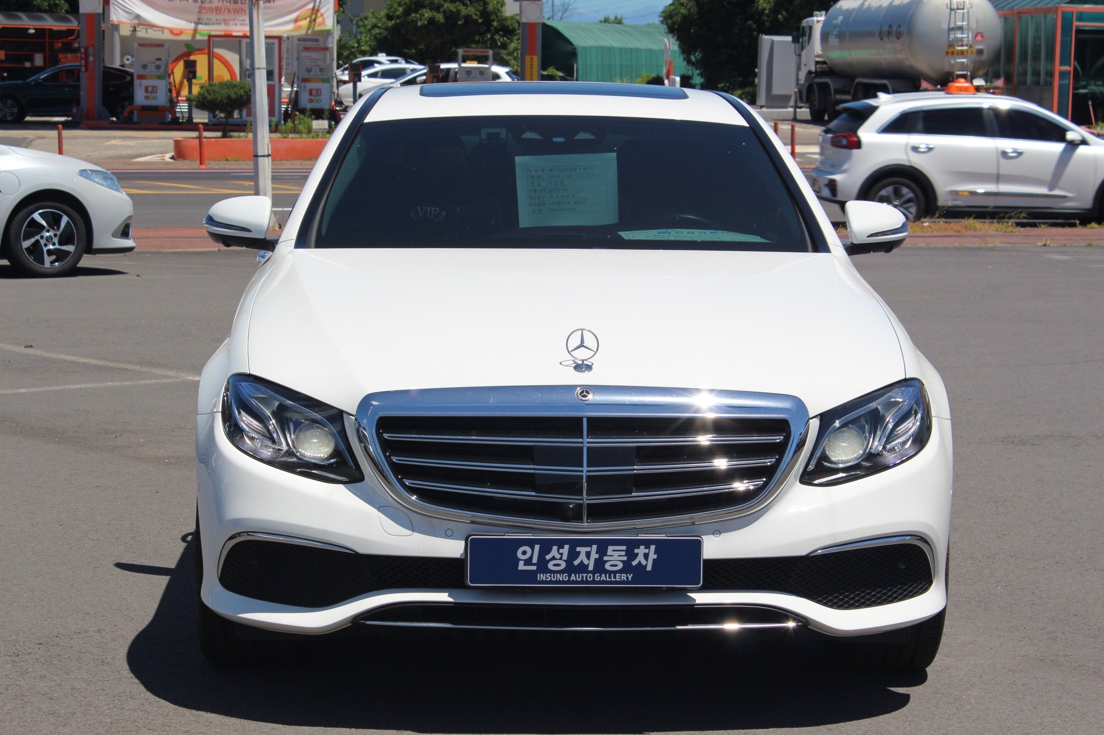 MERCEDES BENZ E-CLASS W213 2020