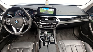 BMW 5-SERIES G30 2018