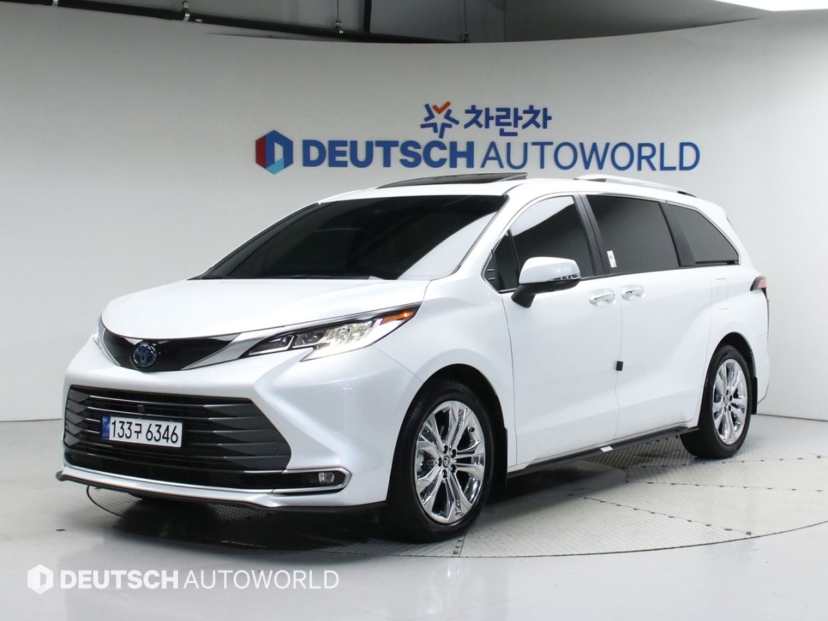 TOYOTA SIENNA