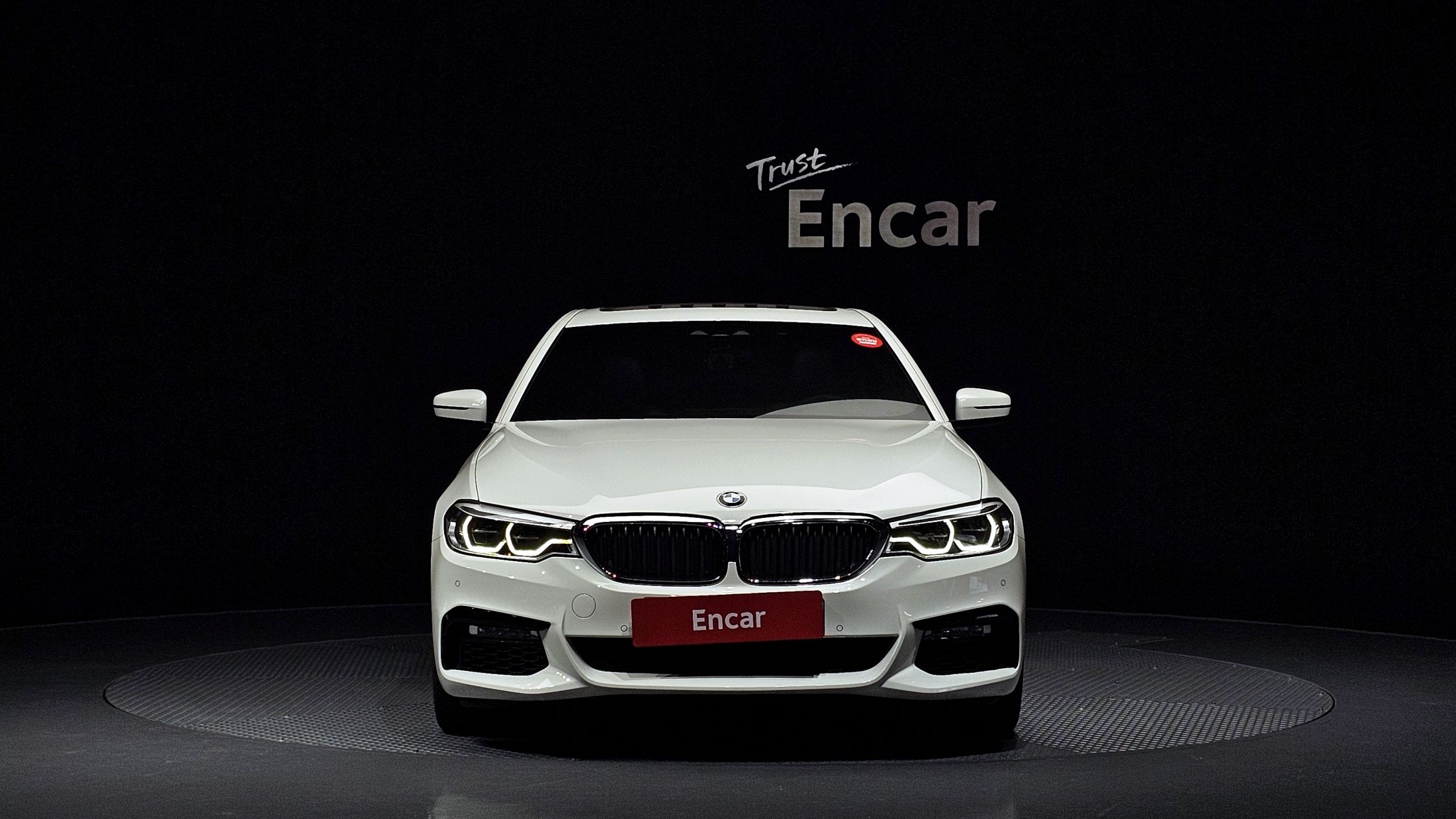 BMW 5-SERIES G30 2017