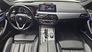 BMW 5-SERIES G30 2017