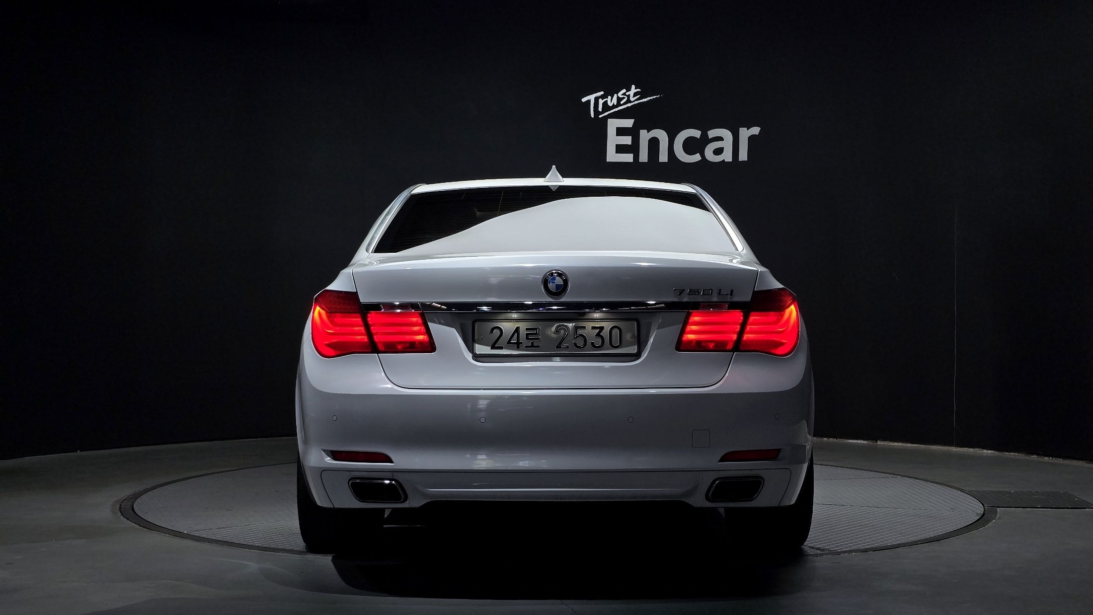 BMW 7-SERIES F01 2010