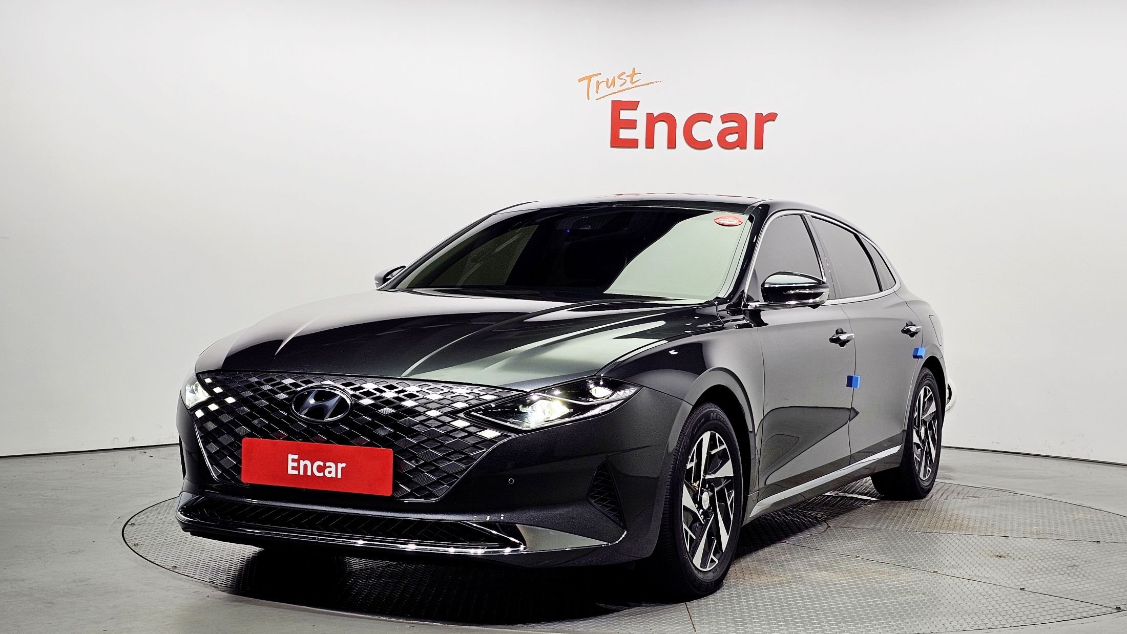HYUNDAI GRANDEUR IG HYBRID
