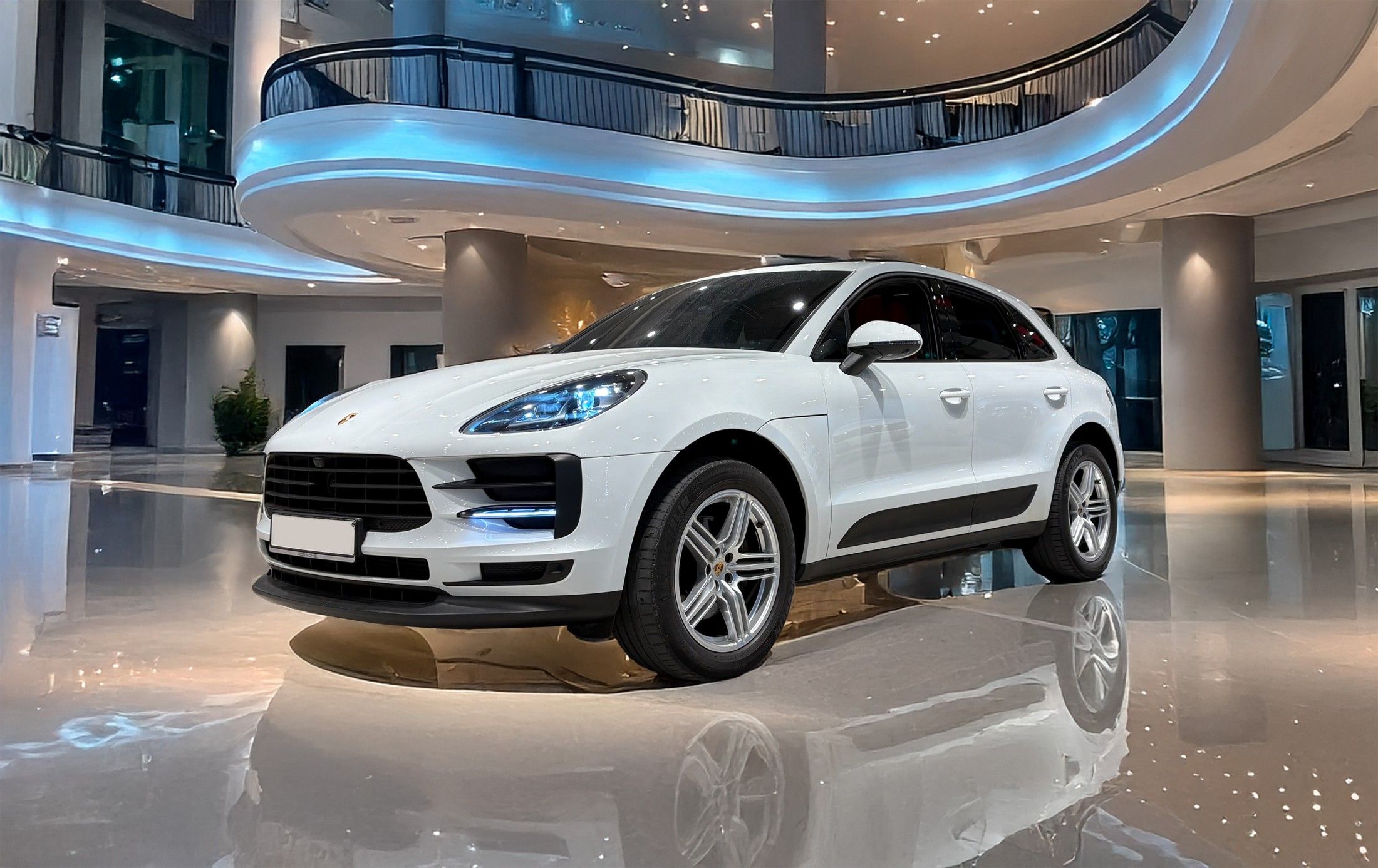 PORSCHE MACAN 2019