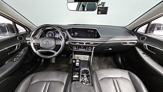HYUNDAI SONATA DN8 2019