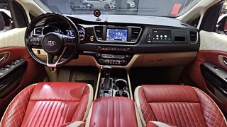 KIA CARNIVAL 2018