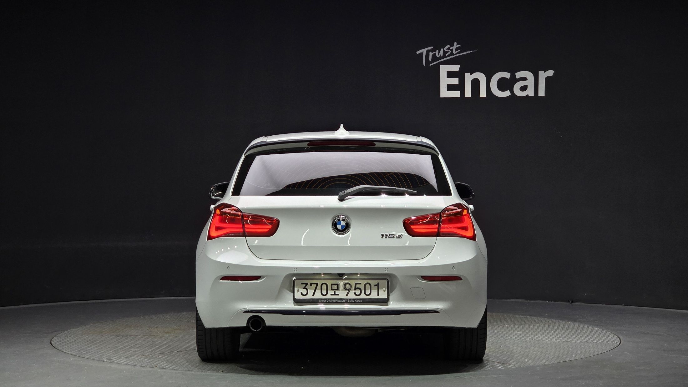 BMW 1-SERIES F20