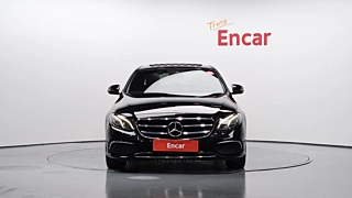 MERCEDES BENZ E-CLASS W213 2020