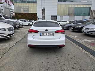KIA K3 2016