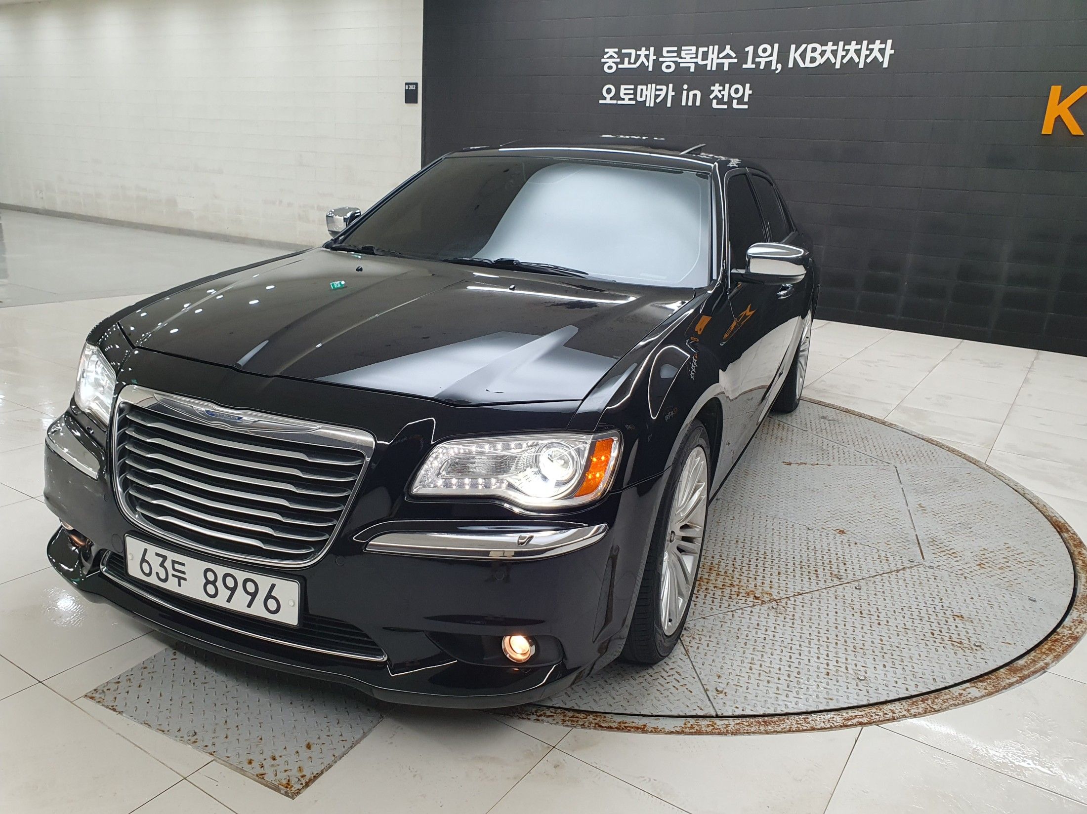 CHRYSLER 300C
