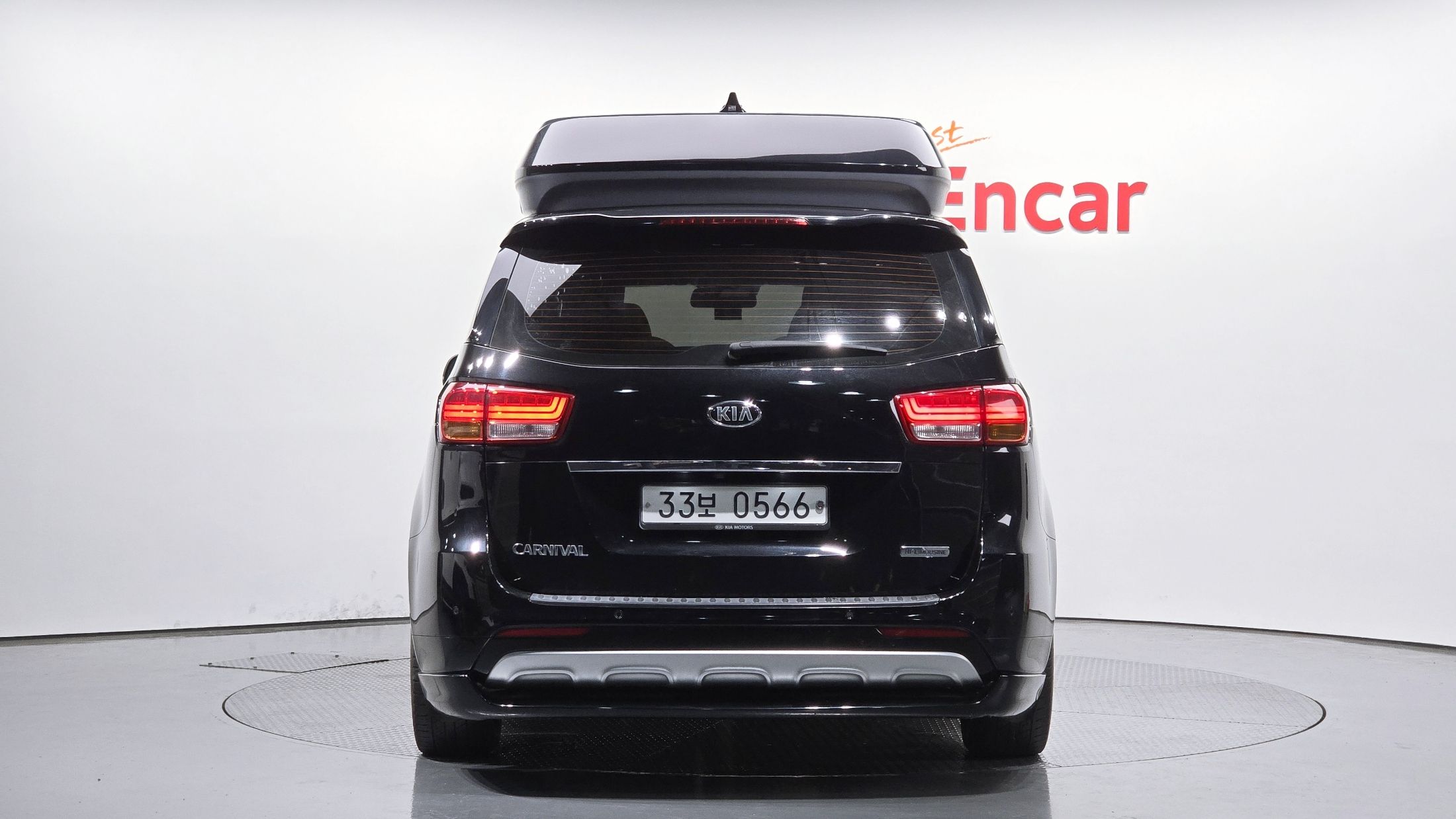 KIA CARNIVAL 2016