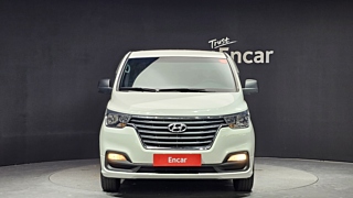 HYUNDAI STAREX GRAND 2019