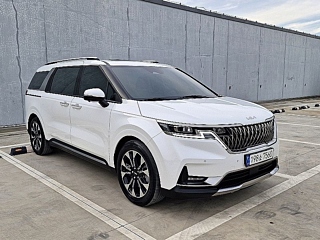 KIA CARNIVAL 2023