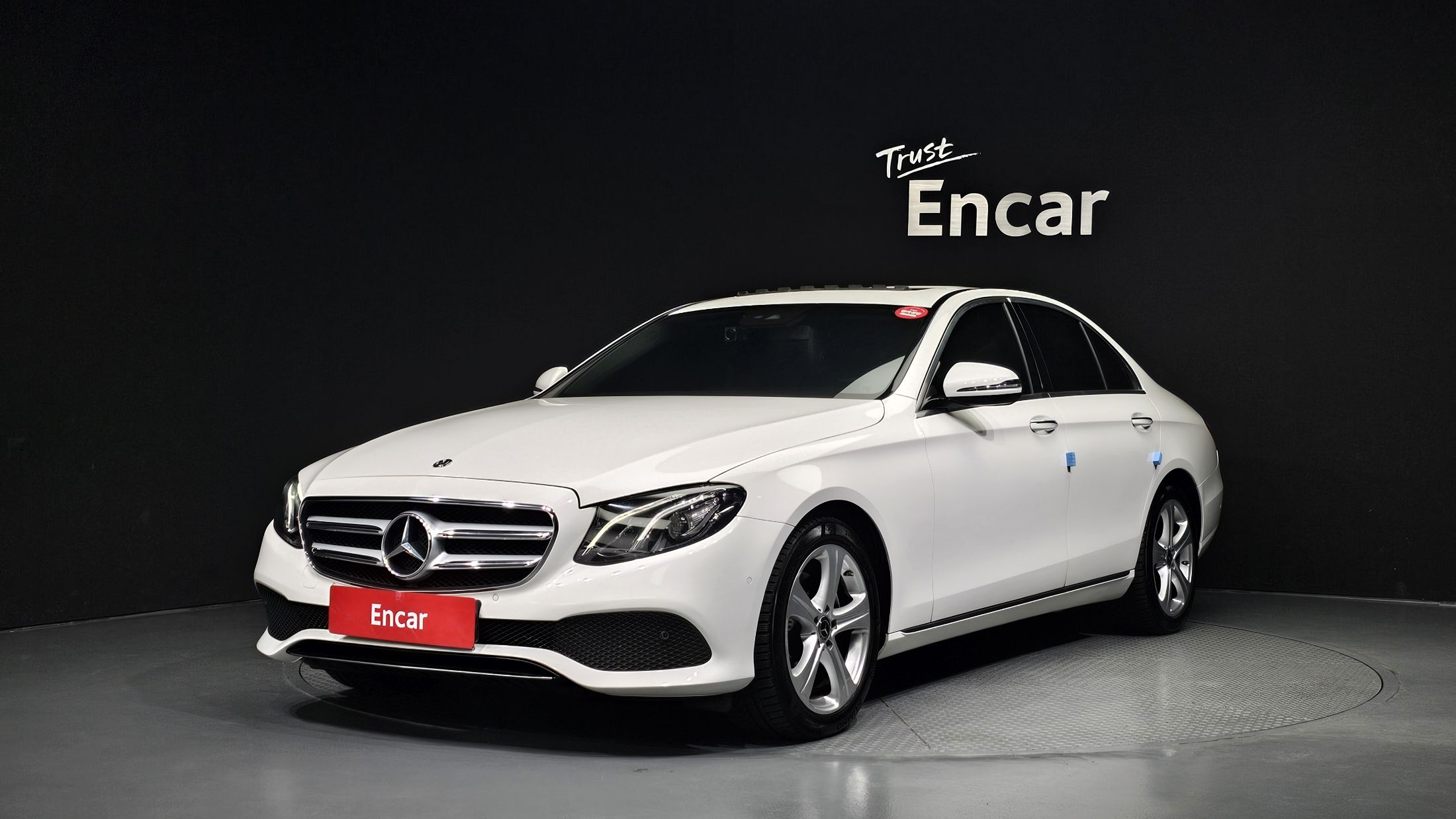 MERCEDES BENZ E-CLASS W213