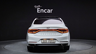 HYUNDAI GRANDEUR IG 2017