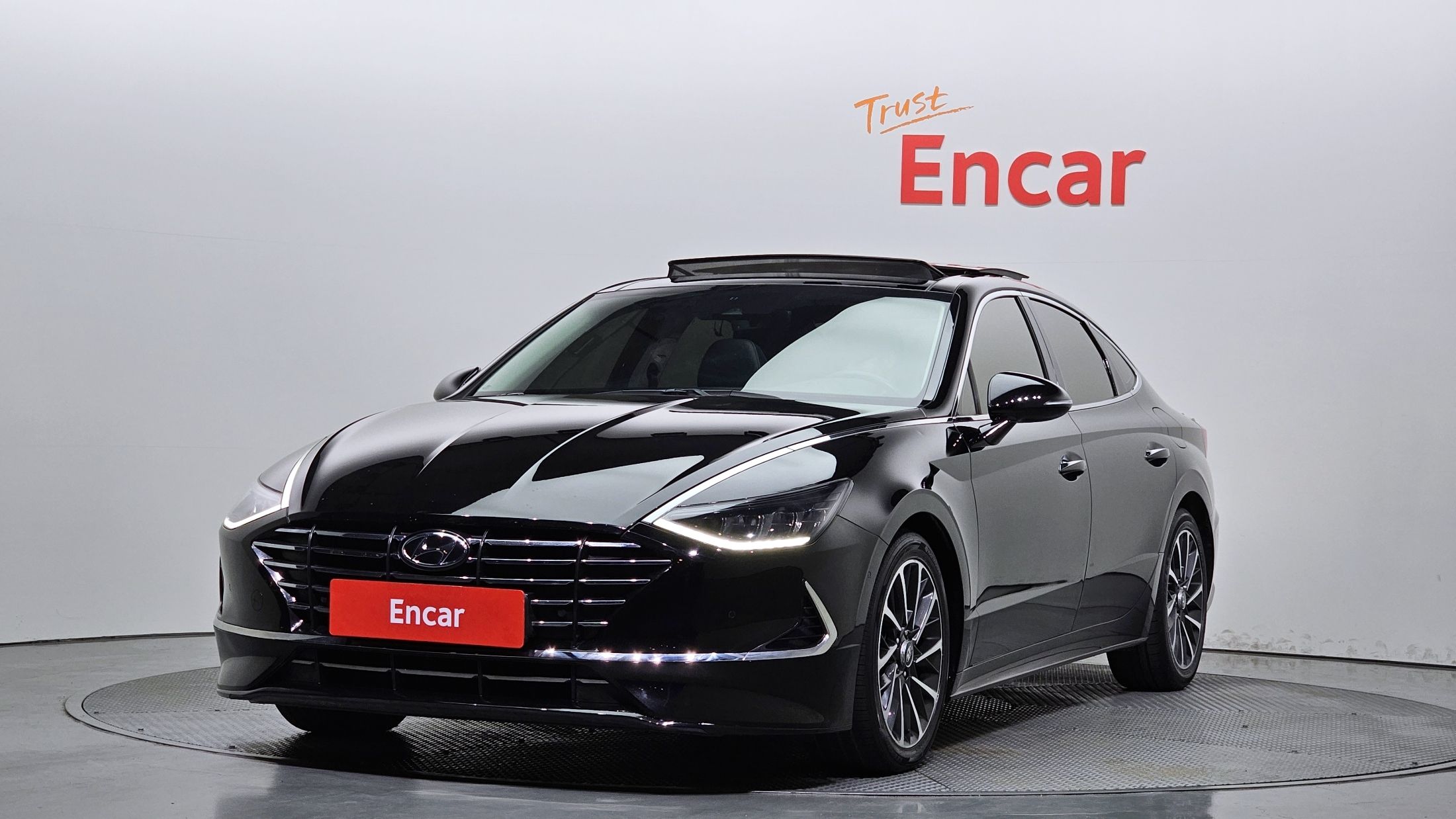 HYUNDAI SONATA DN8 2019
