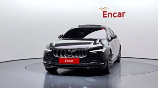 VOLVO S90 2023