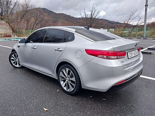KIA K5 2017