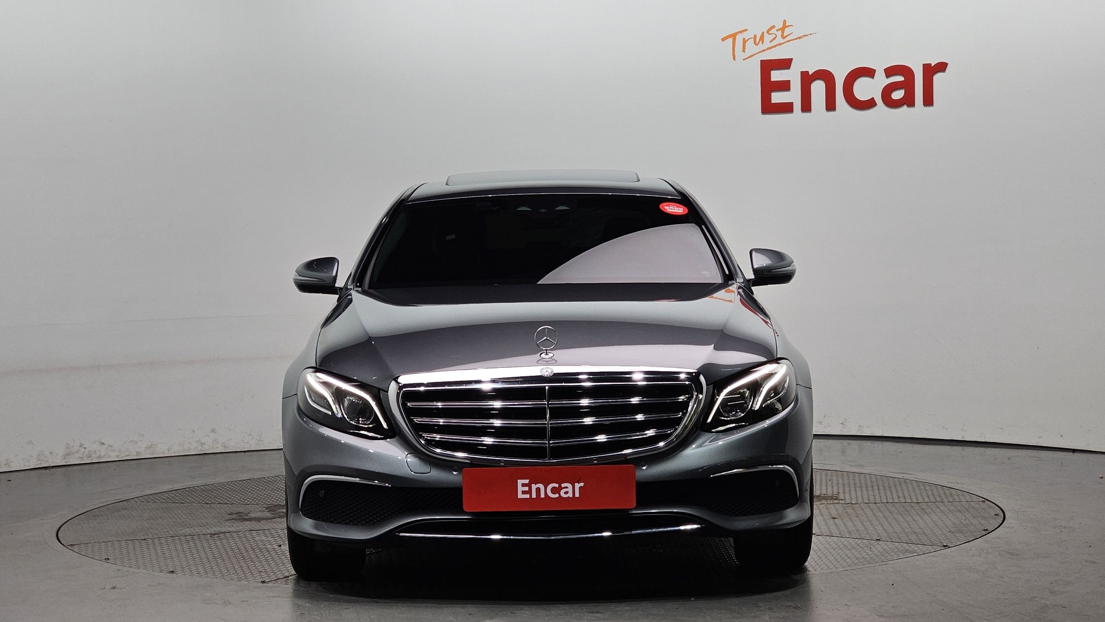 MERCEDES BENZ E-CLASS W213 2017