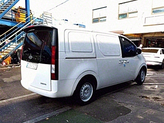 HYUNDAI STARIA 2023
