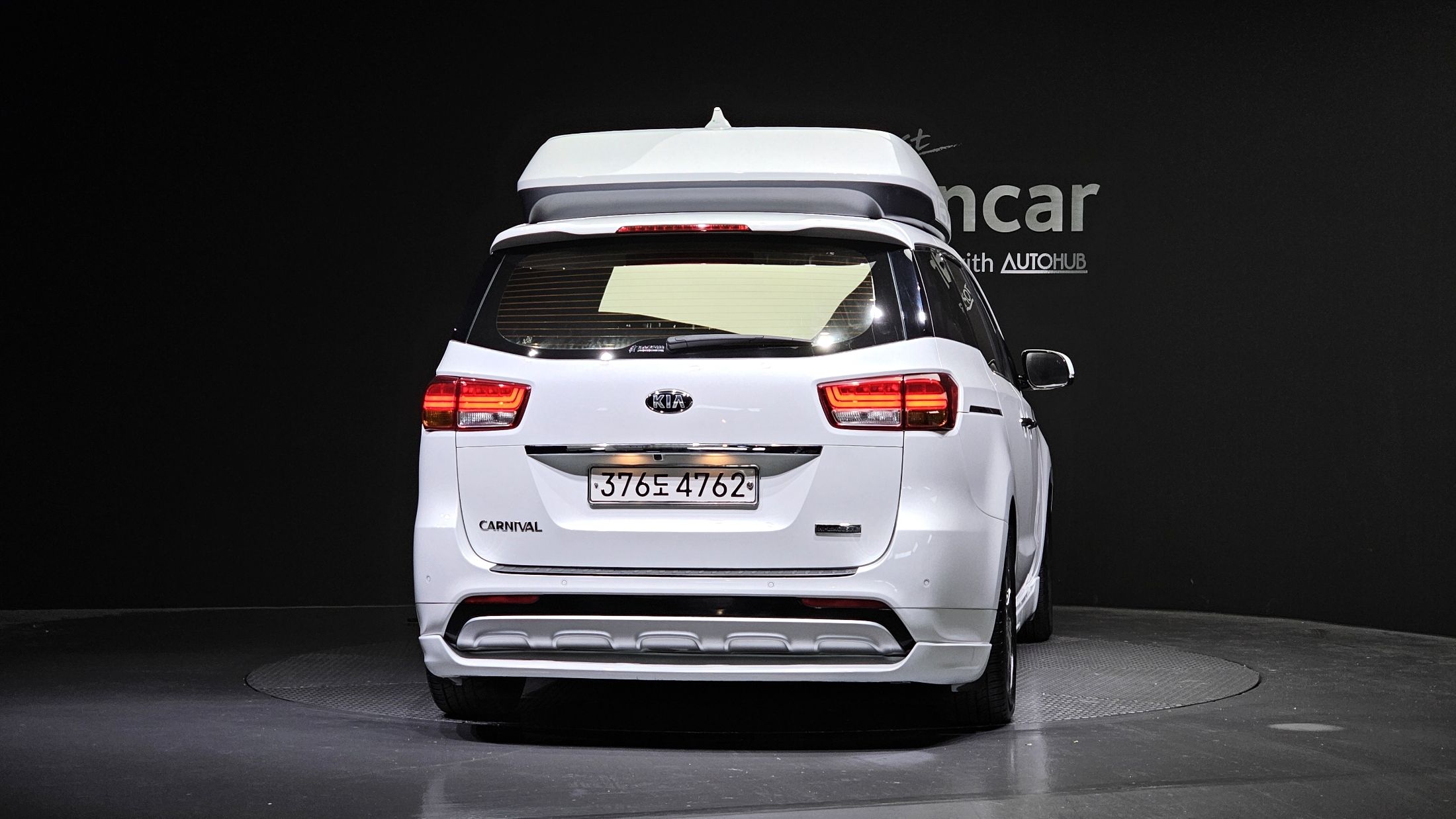 KIA CARNIVAL 2018