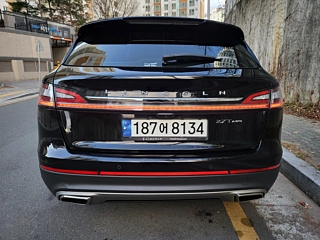 LINCOLN NAUTILUS 2020