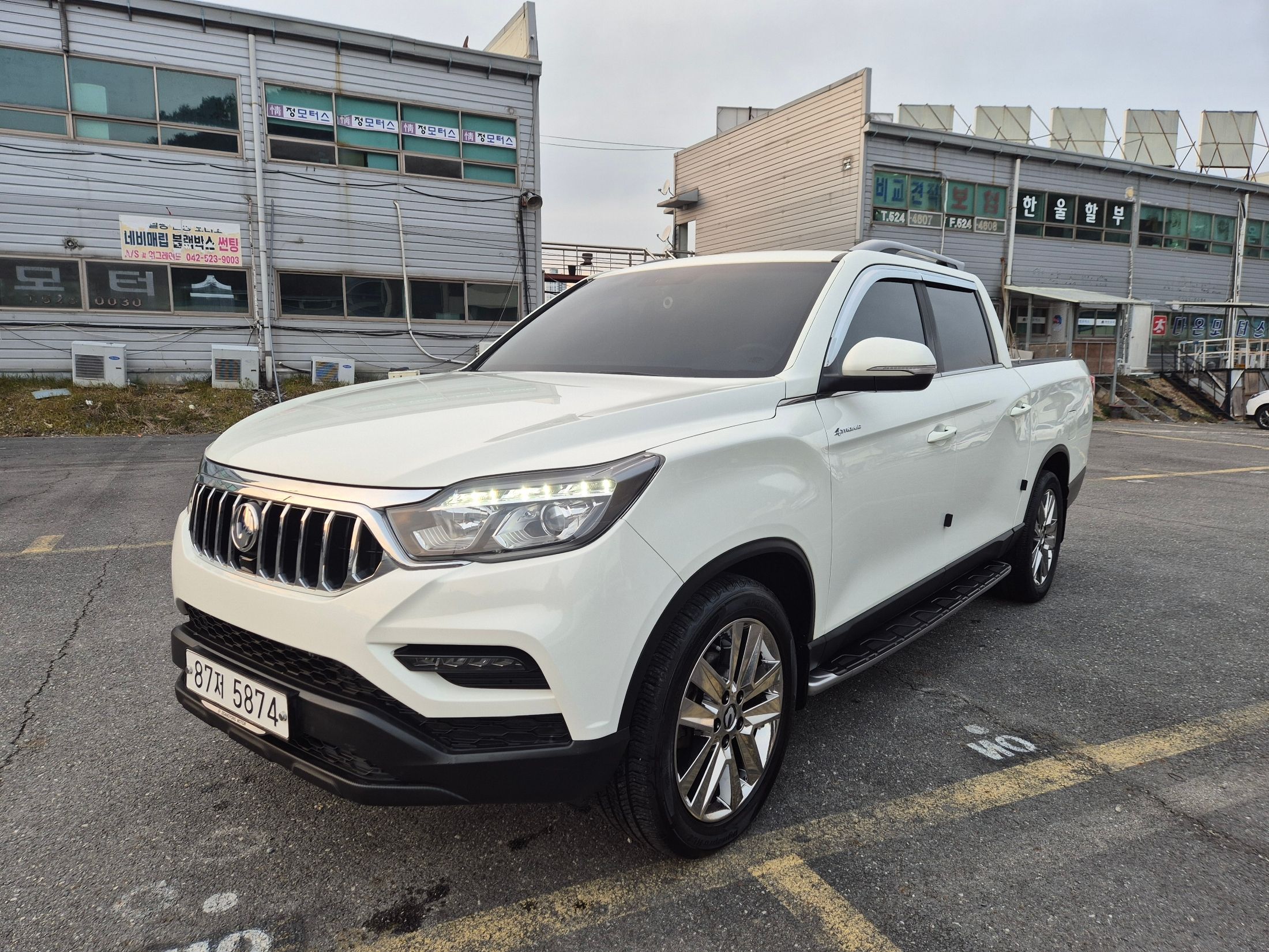 SSANGYONG REXTON SPORTS CAR 2020