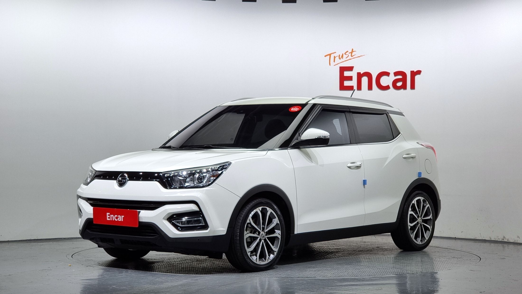 Аукционный лист SSANGYONG TIVOLI ARMOR 2018