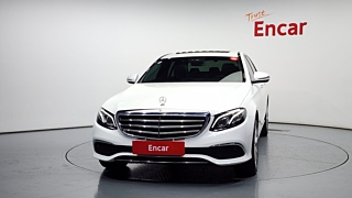 MERCEDES BENZ E-CLASS W213 2019