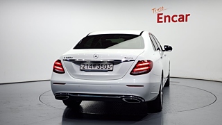 MERCEDES BENZ E-CLASS W213 2019