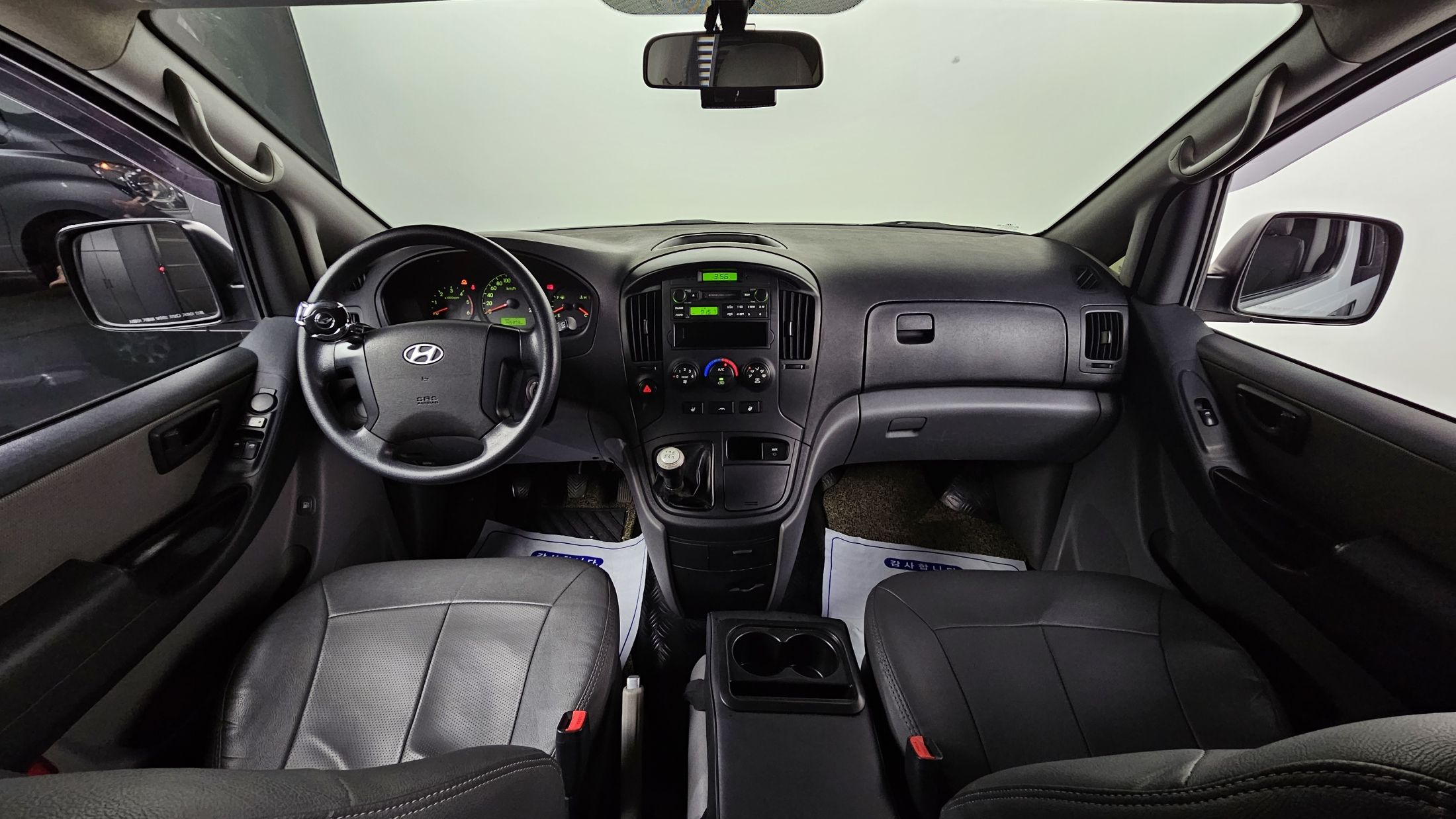 HYUNDAI STAREX GRAND 2009