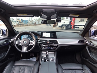 BMW 5-SERIES G30 2018