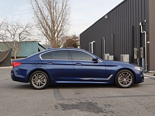 BMW 5-SERIES G30 2018
