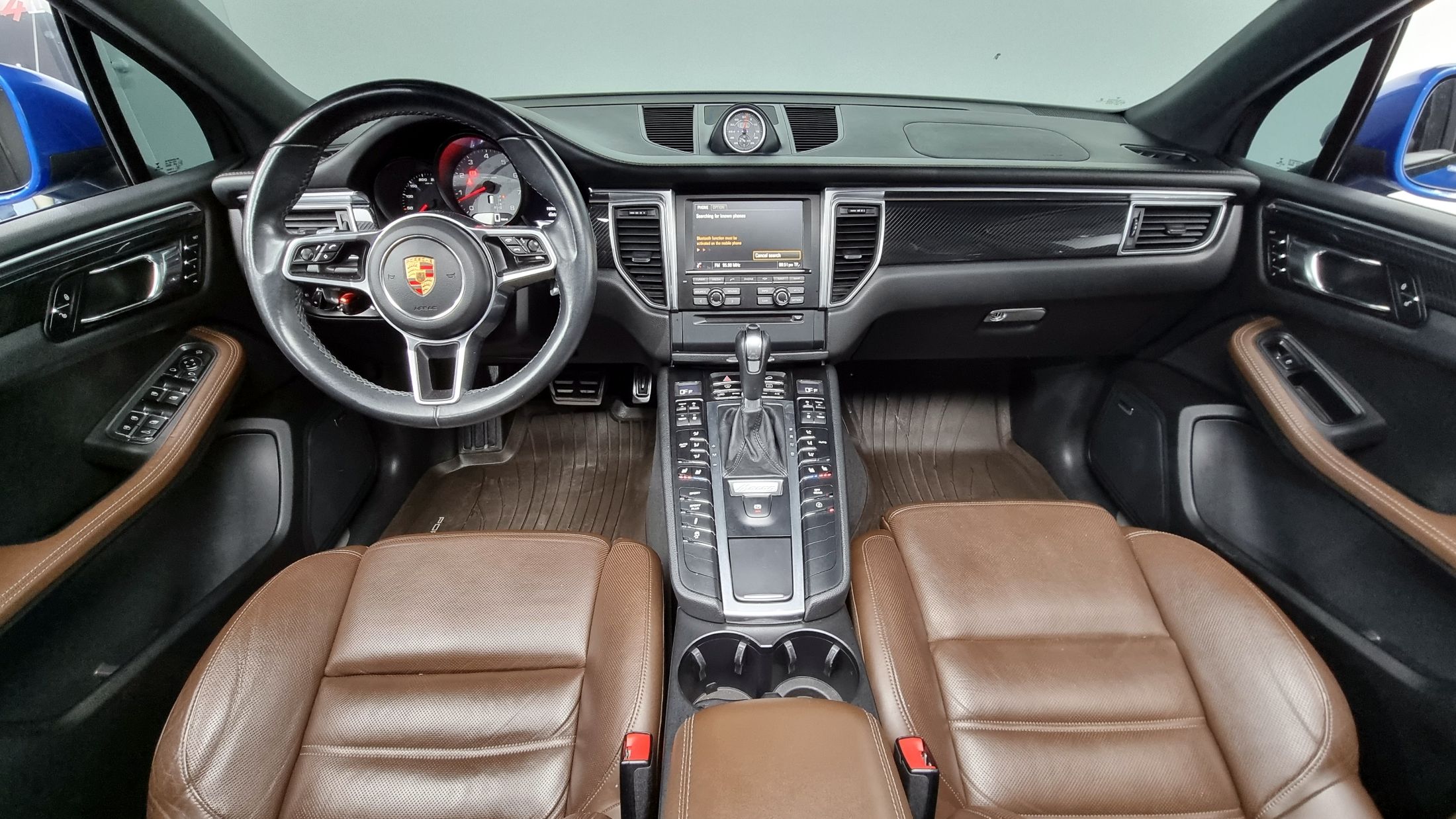 PORSCHE MACAN 2015