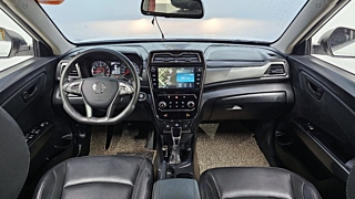 SSANGYONG TIVOLI VERY NEW 2020