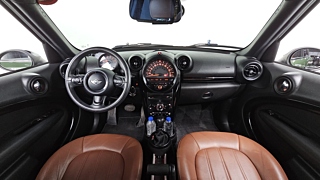 MINI COUNTRYMAN COOPER D 2016