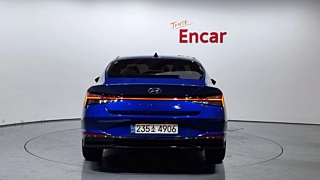 HYUNDAI AVANTE HYBRID CN7 2021