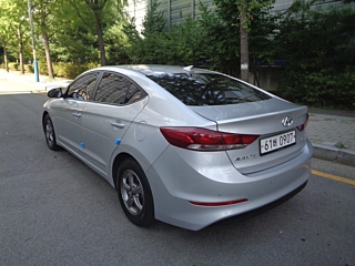 HYUNDAI AVANTE AD 2016