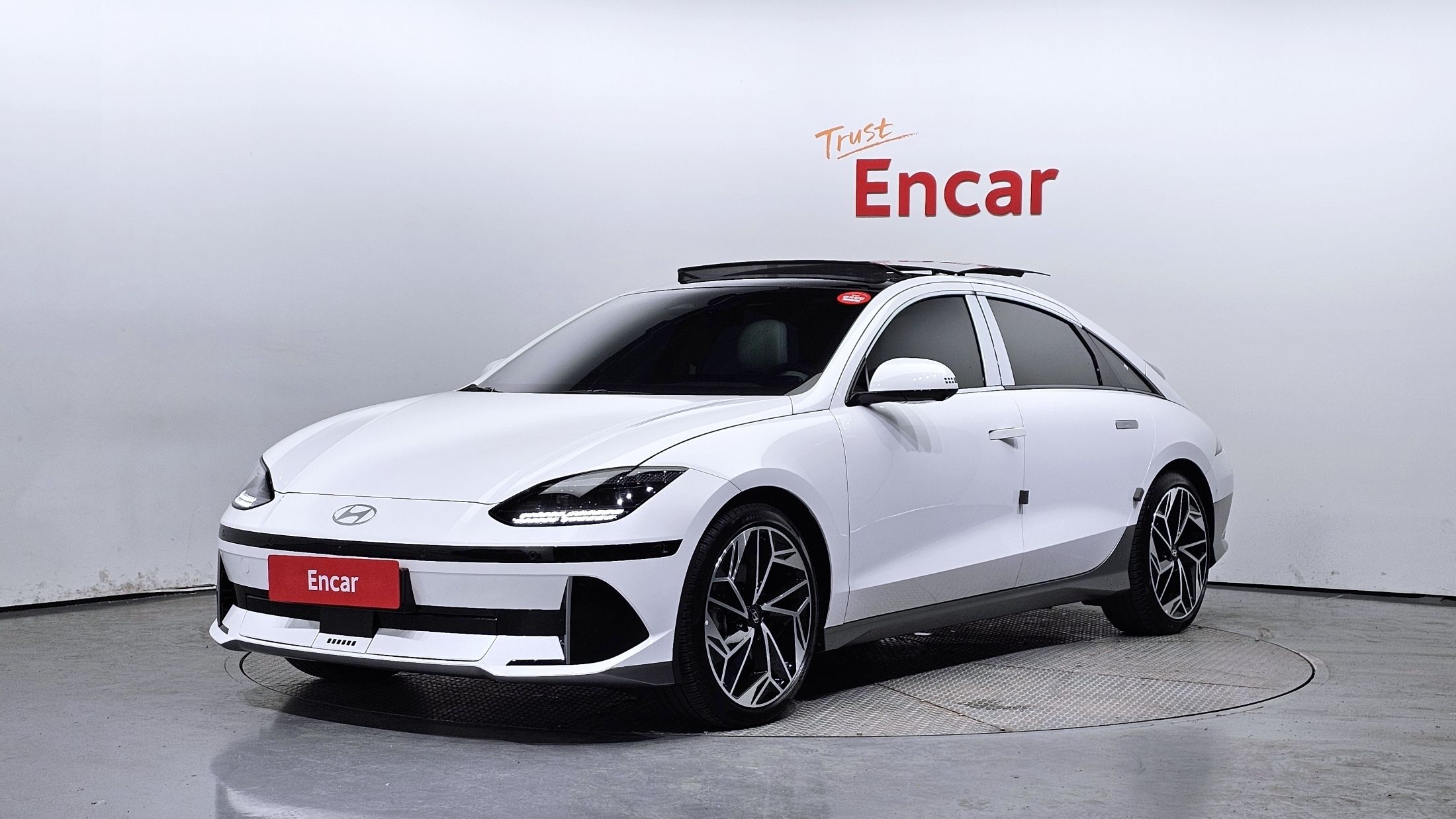 HYUNDAI IONIQ6