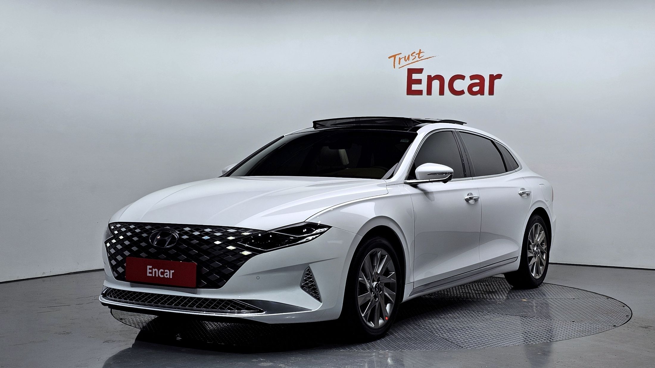 HYUNDAI GRANDEUR IG HYBRID