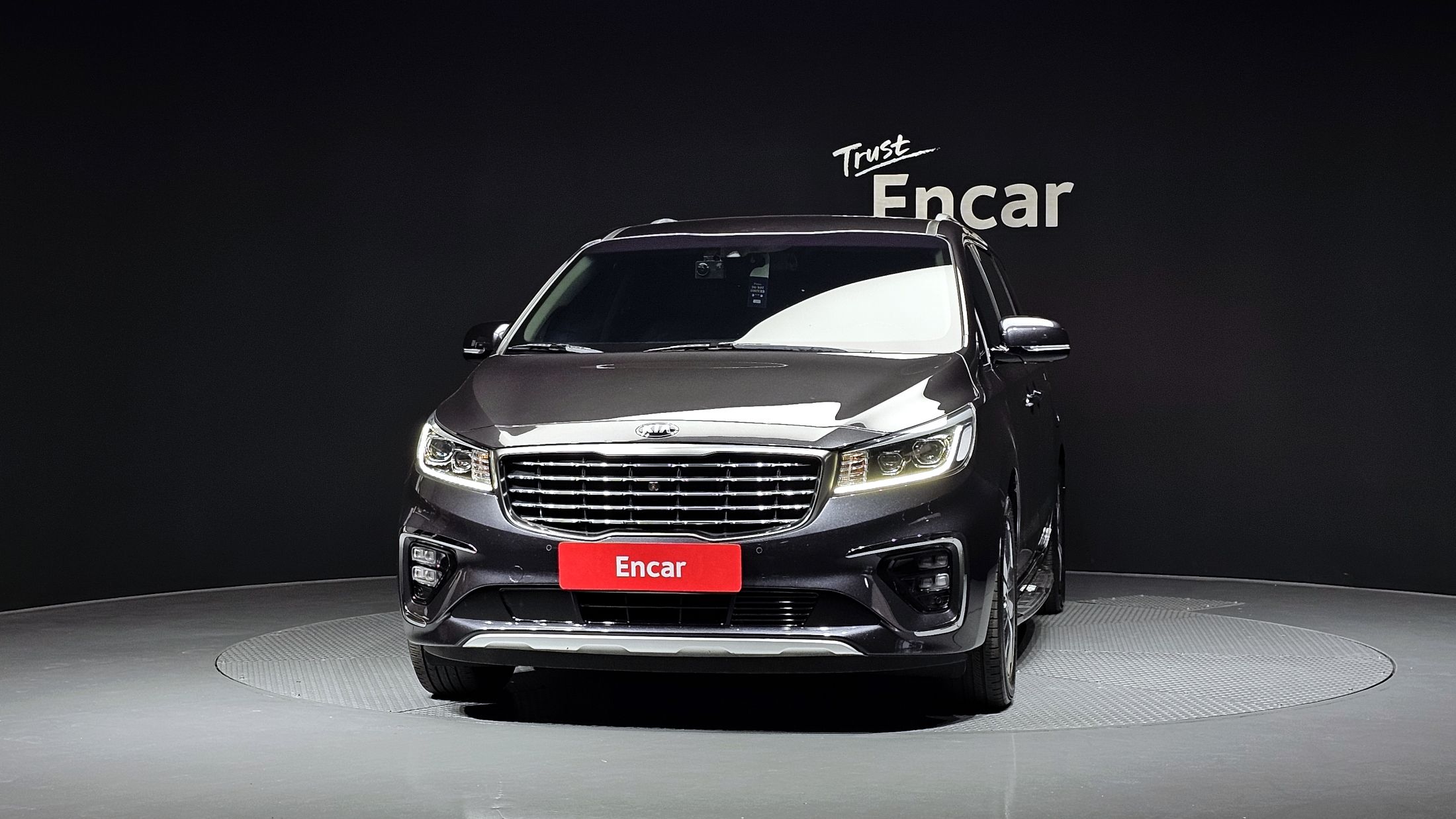 KIA CARNIVAL 2018