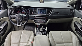KIA CARNIVAL 2018