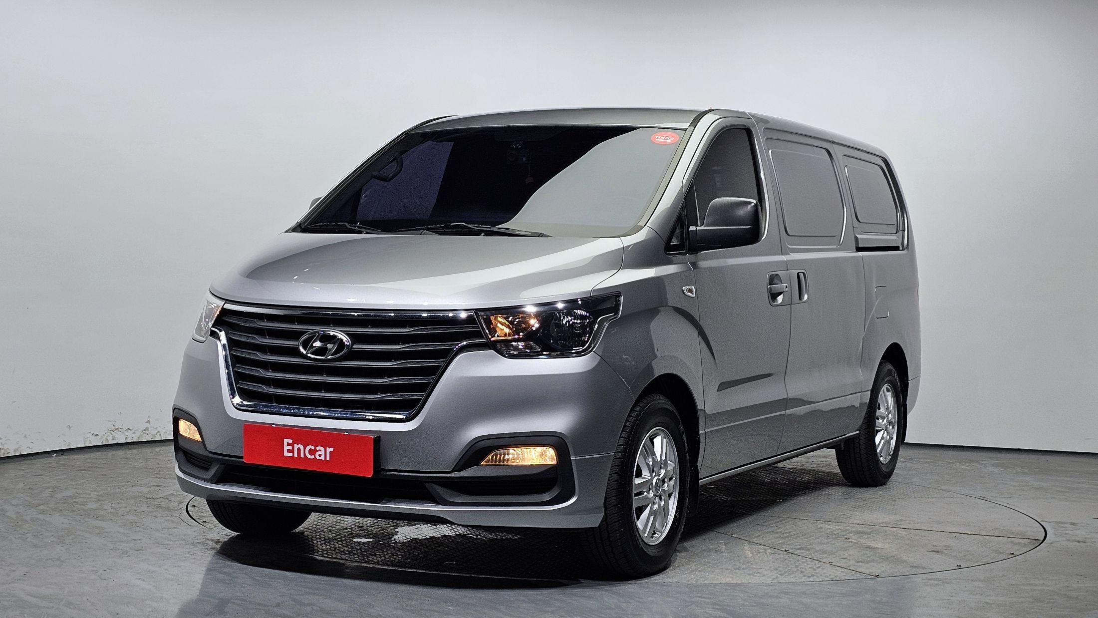HYUNDAI STAREX GRAND 2018