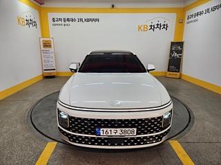 HYUNDAI GRANDEUR HYBRID GN7 2023