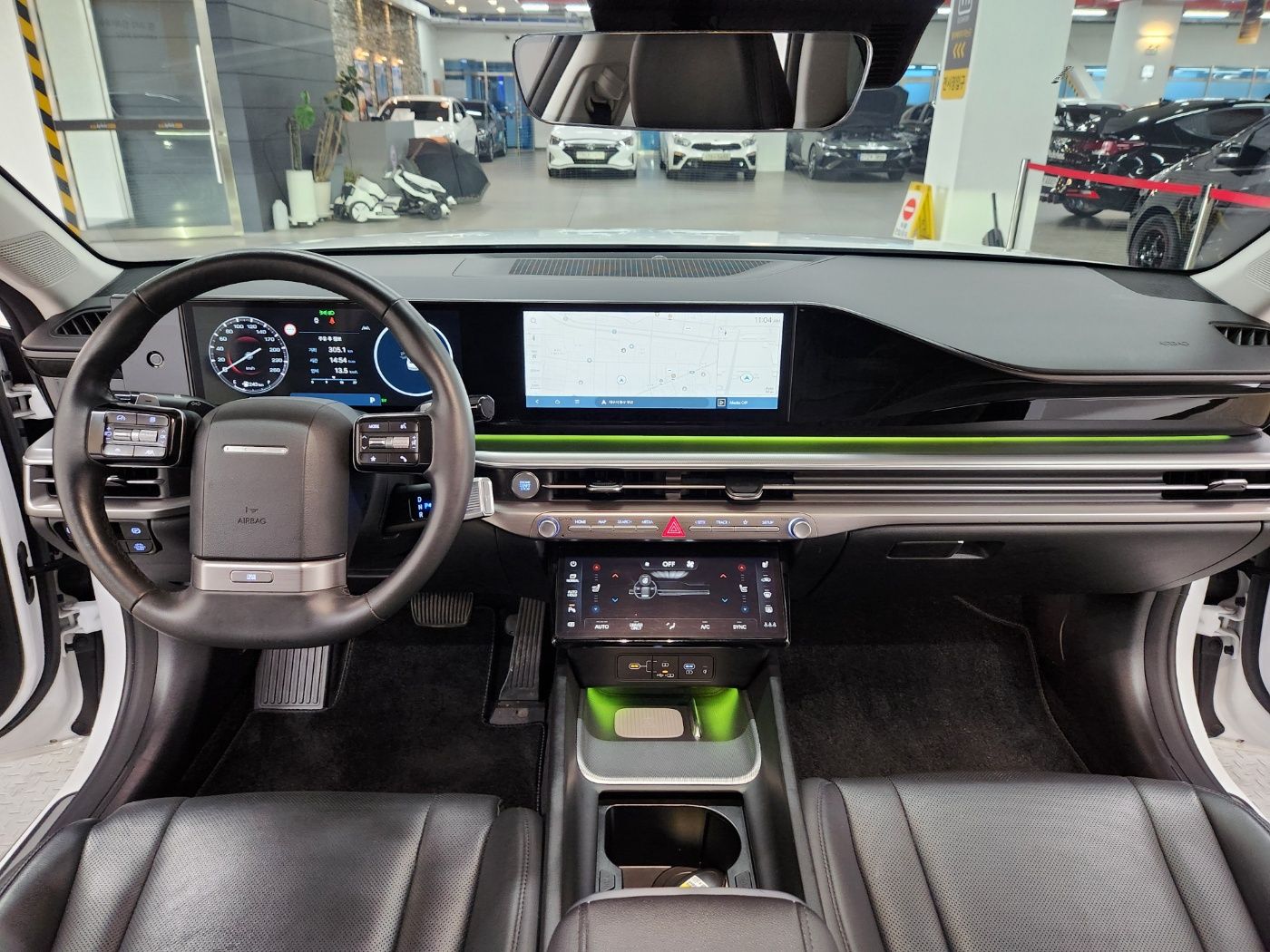 HYUNDAI GRANDEUR HYBRID GN7 2023
