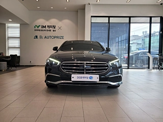 MERCEDES BENZ E-CLASS W213 2021