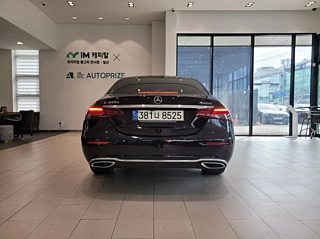 MERCEDES BENZ E-CLASS W213 2021
