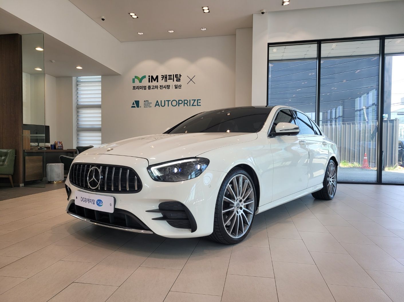 MERCEDES BENZ E-CLASS W213 2022