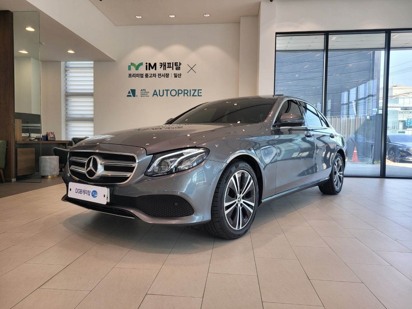 MERCEDES BENZ E-CLASS W213 2020